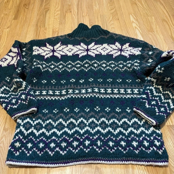 nuevo americana | 100% Wool Chunky Knit Sweater - Picture 10 of 10